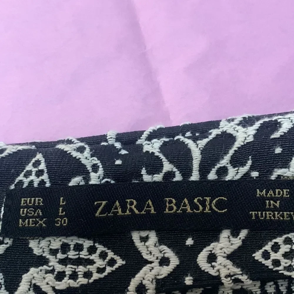 Zara skirt size large - Picture 2 of 2